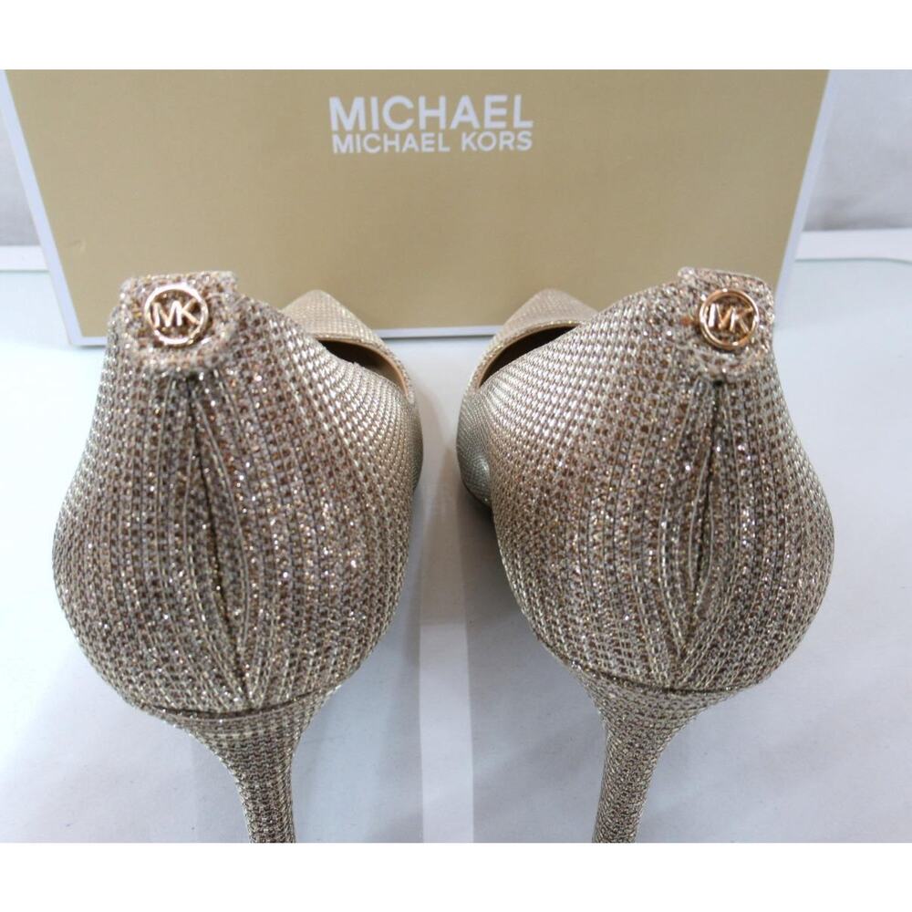 Michael Kors Alina Flex Pointy Toe Pump Heels MK Logo Pale Gold Size 7 - Picture 7 of 9